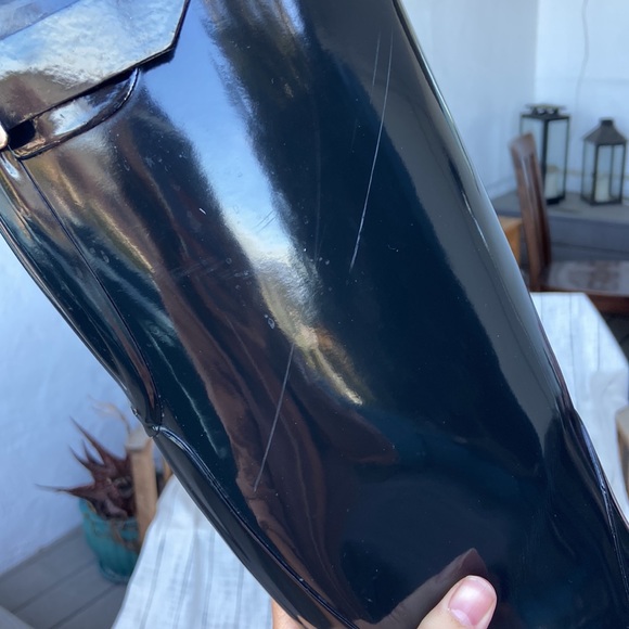 Hunter Rain Boots - Women’s Tall Back Adjustable Black Gloss, size 8 US, 39 EU - Picture 9 of 13